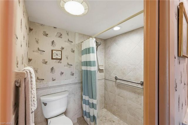 788 Park Shore DR H39, Naples, FL 34103