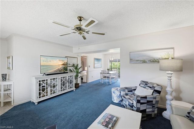 788 Park Shore DR H39, Naples, FL 34103