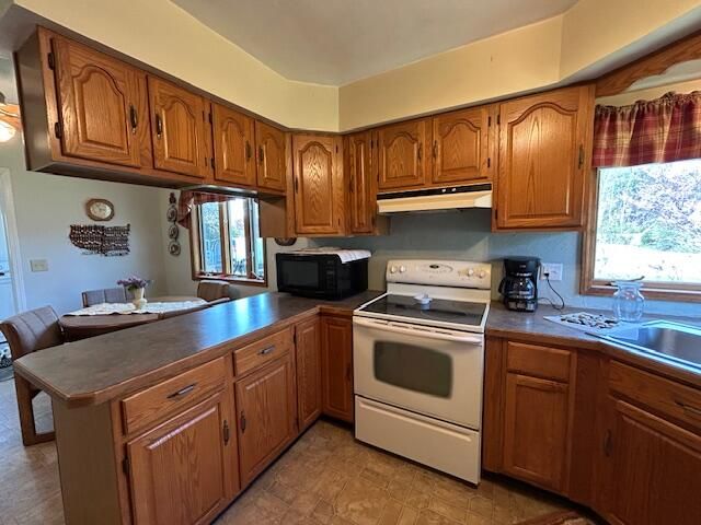 2015 Mary Avenue, Muskegon, MI 49444