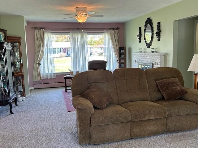 2015 Mary Avenue, Muskegon, MI 49444