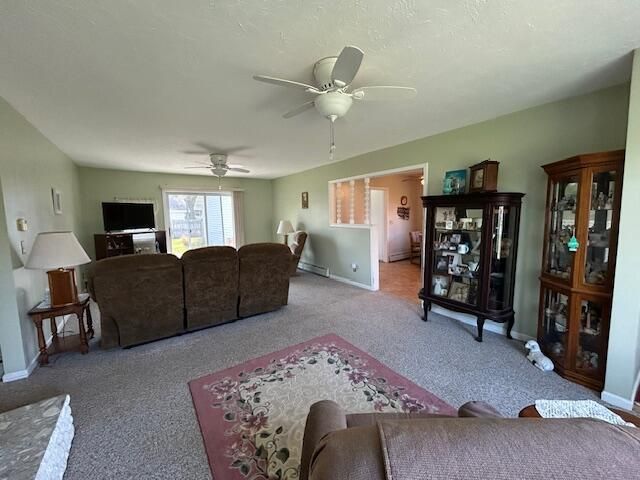 2015 Mary Avenue, Muskegon, MI 49444