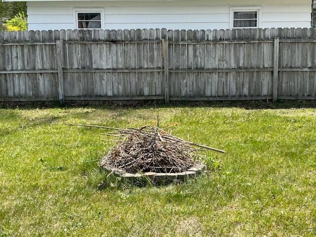 2015 Mary Avenue, Muskegon, MI 49444