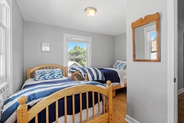 36 Sunset Ave, Hull, MA 02045