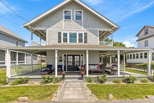 36 Sunset Ave, Hull, MA 02045