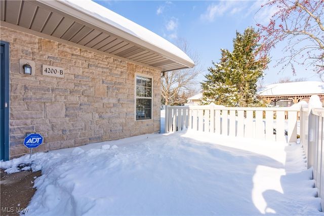 4200 NW Tannybrooke Lane NW B, Canton, OH 44718