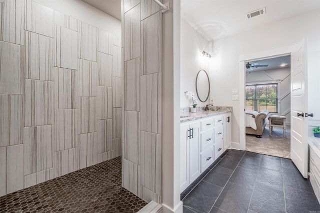 10600 Gunter Loop, Benton, AR 72019