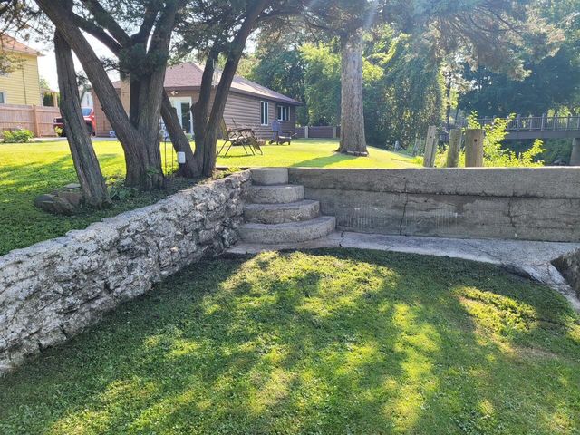 529 Park View DRIVE, Racine, WI 53404