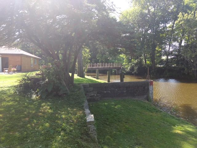 529 Park View DRIVE, Racine, WI 53404