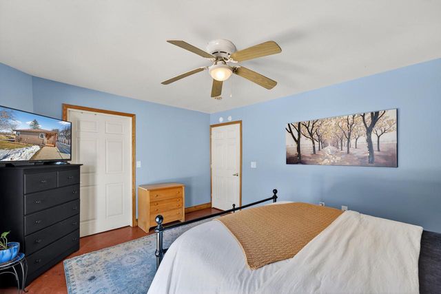 529 Park View DRIVE, Racine, WI 53404