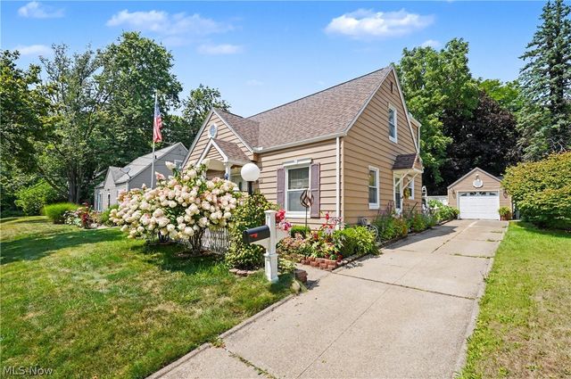 1485 Westvale Avenue, Akron, OH 44313
