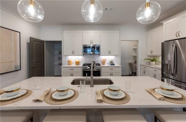 5154 Bandolino Lane 314, Peachtree Corners, GA 30092