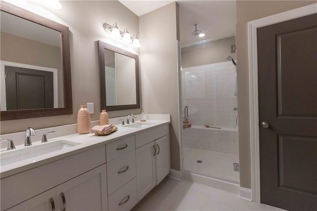 5154 Bandolino Lane 314, Peachtree Corners, GA 30092