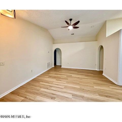 7282 LAWN TENNIS Lane, Jacksonville, FL 32277