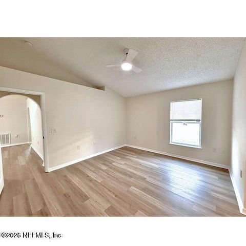 7282 LAWN TENNIS Lane, Jacksonville, FL 32277