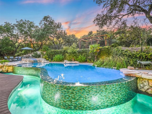108 Ranchers Club LN, Driftwood, TX 78619