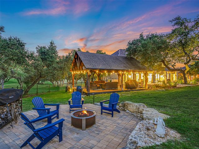 108 Ranchers Club LN, Driftwood, TX 78619