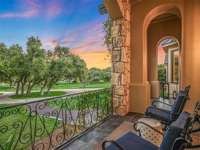108 Ranchers Club LN, Driftwood, TX 78619