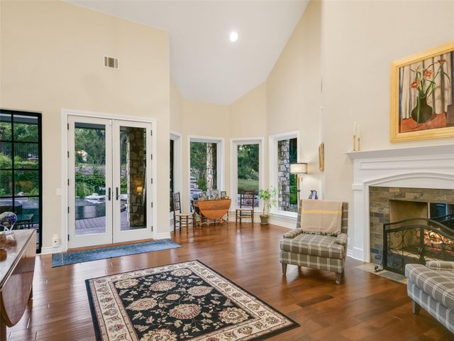108 Ranchers Club LN, Driftwood, TX 78619