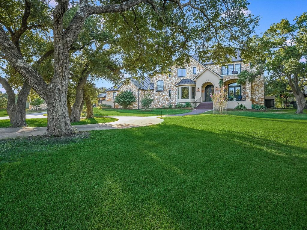 108 Ranchers Club LN, Driftwood, TX 78619