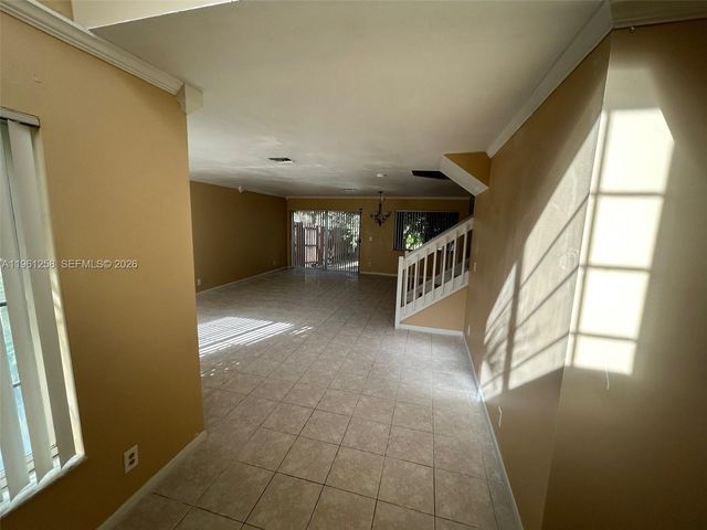 8801 SW 9th Ct, Pembroke Pines, FL 33025