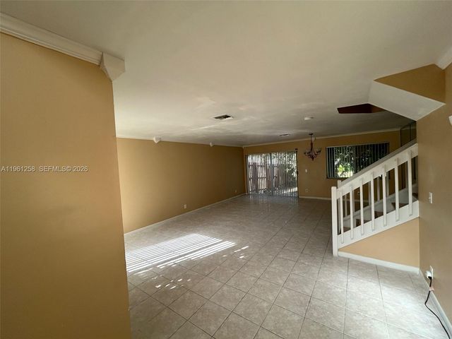 8801 SW 9th Ct, Pembroke Pines, FL 33025