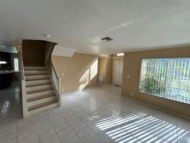 8801 SW 9th Ct, Pembroke Pines, FL 33025