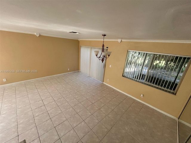 8801 SW 9th Ct, Pembroke Pines, FL 33025