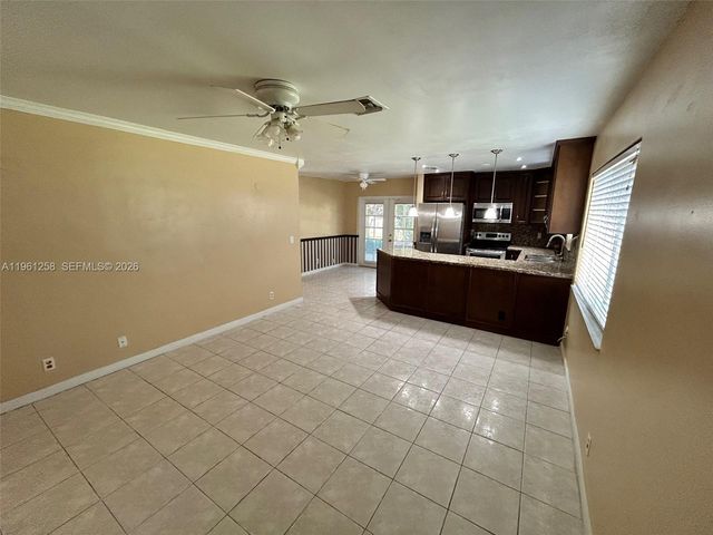 8801 SW 9th Ct, Pembroke Pines, FL 33025
