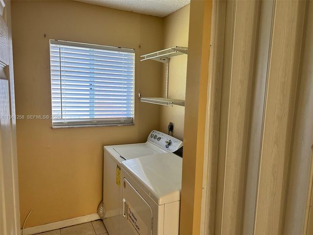 8801 SW 9th Ct, Pembroke Pines, FL 33025