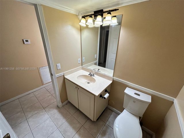 8801 SW 9th Ct, Pembroke Pines, FL 33025