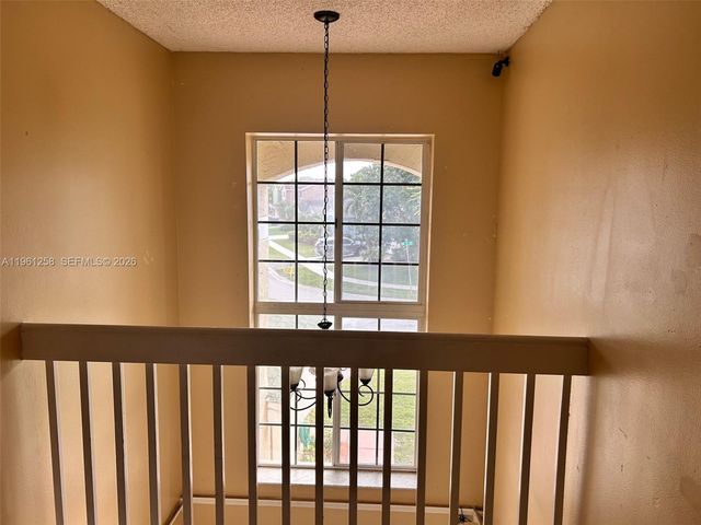 8801 SW 9th Ct, Pembroke Pines, FL 33025