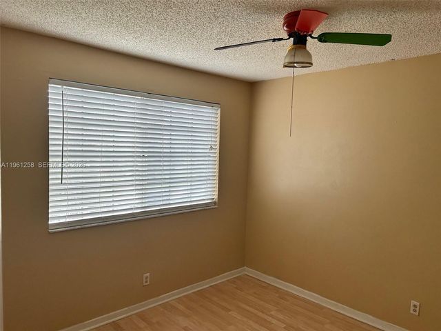 8801 SW 9th Ct, Pembroke Pines, FL 33025