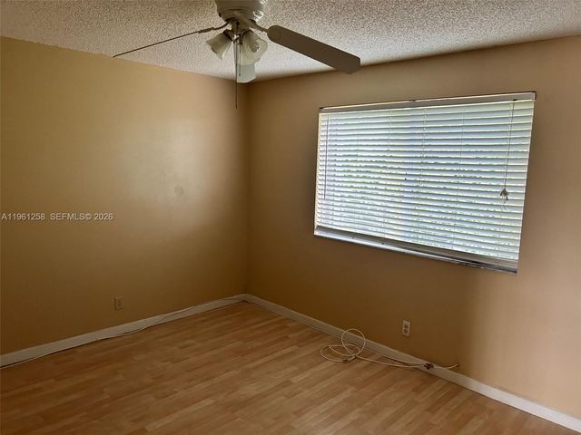 8801 SW 9th Ct, Pembroke Pines, FL 33025