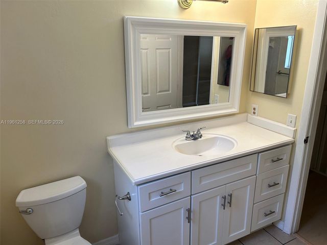 8801 SW 9th Ct, Pembroke Pines, FL 33025