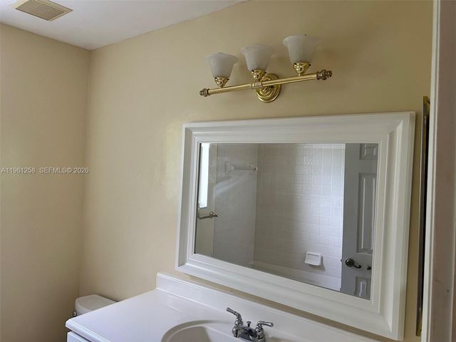 8801 SW 9th Ct, Pembroke Pines, FL 33025