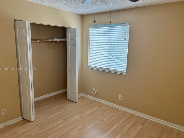 8801 SW 9th Ct, Pembroke Pines, FL 33025