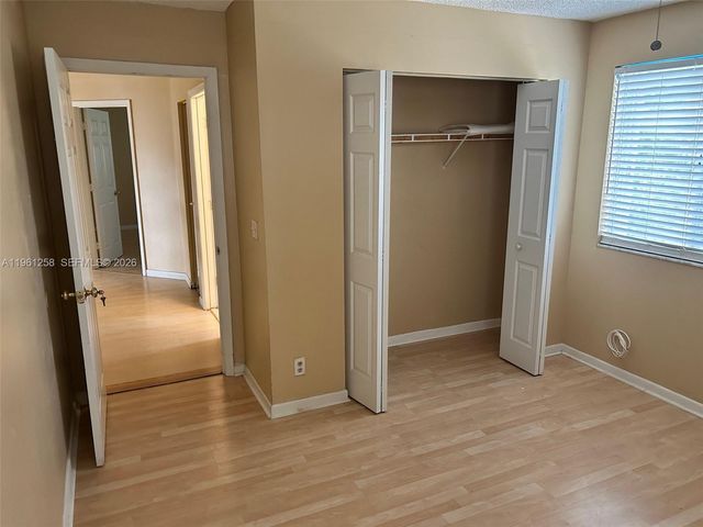 8801 SW 9th Ct, Pembroke Pines, FL 33025