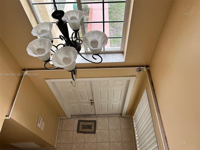 8801 SW 9th Ct, Pembroke Pines, FL 33025