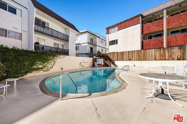 5651 Sumner Way 203, Culver City, CA 90230