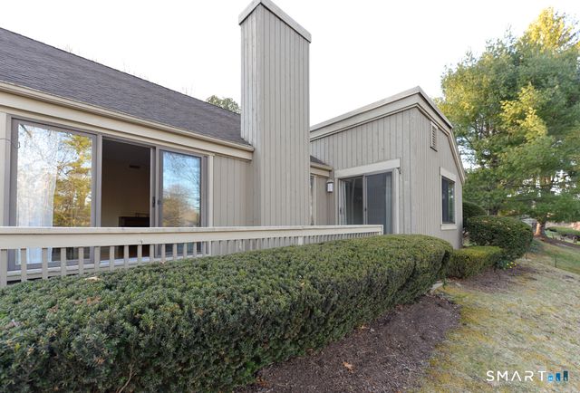 16 Heritage Village A, Southbury, CT 06488