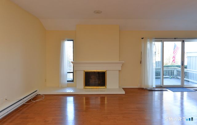 16 Heritage Village A, Southbury, CT 06488