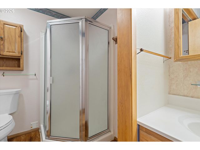 3607 Nw PORT Ave, Lincoln City, OR 97367