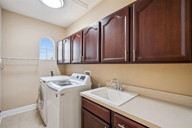 4016 SAFFLOWER TERRACE, Oviedo, FL 32766