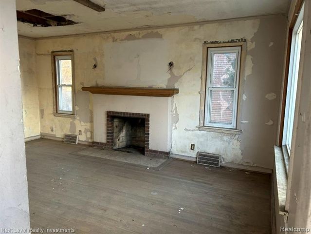 15778 Auburn Street, Detroit, MI 48223