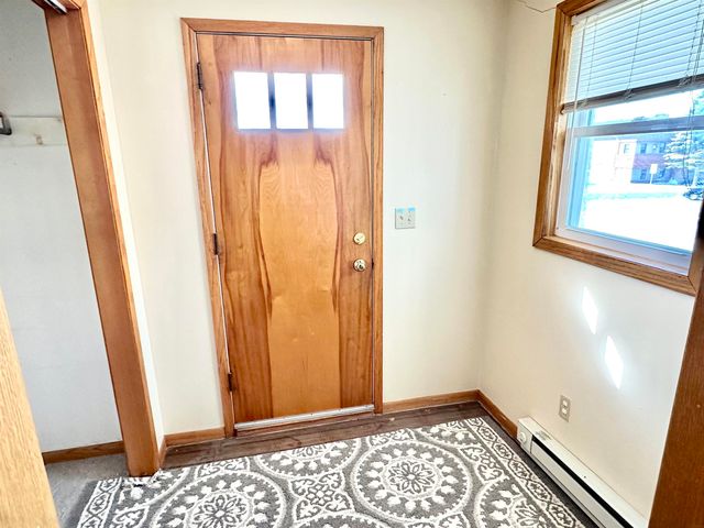 421 E Main Street, Ossian, IA 52161