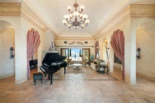 7811 Camino De Arriba, Rancho Santa Fe, CA 92067