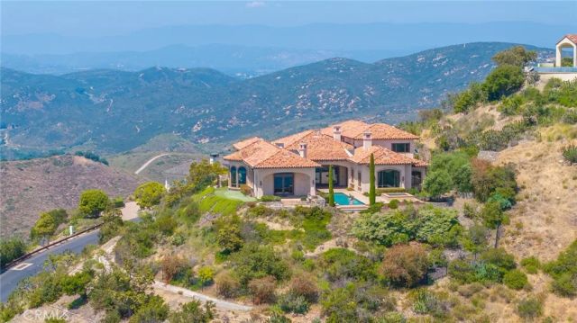 7811 Camino De Arriba, Rancho Santa Fe, CA 92067