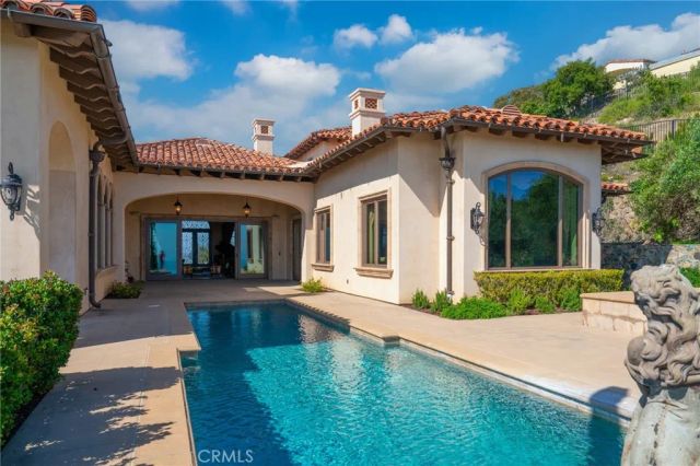 7811 Camino De Arriba, Rancho Santa Fe, CA 92067