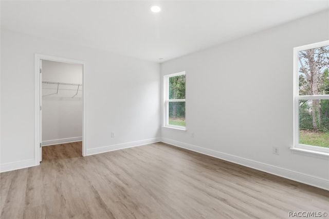 7982 N Susan Avenue, Dunnellon, FL 34433