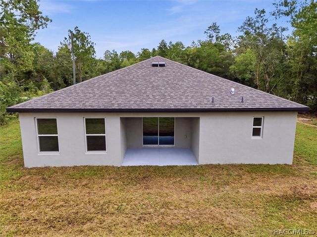 7982 N Susan Avenue, Dunnellon, FL 34433